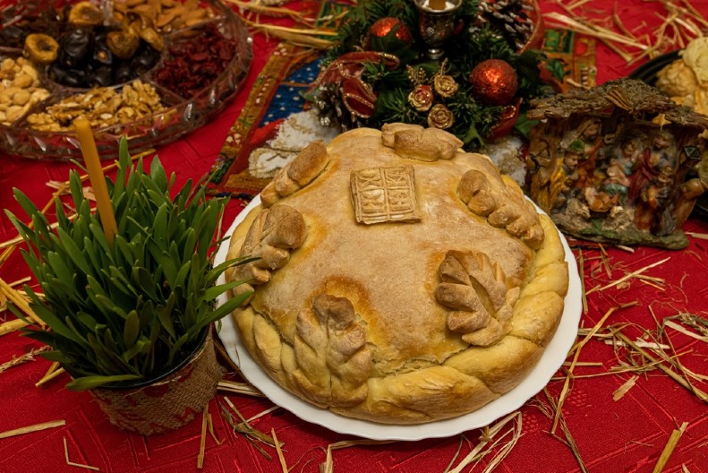 KAKO SE PRAVILNO LOMI ČESNICA? Pazite na mrve dok to radite, one nisu dobar znak