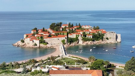 LUKSUZNI BISER JADRANA Simbol jugoslovenskog turizma i dalje zatvoren