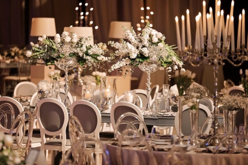 NISAM JA ROKFELER, PA DA MOGU DA IDEM NA TAKVO VENČANJE  Sada me je prijateljica "otpisala", a kada budete čuli zašto, zgranućete se!