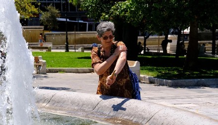 VAŽNO JE DA RAZLIKUJETE TOPLOTNI UDAR I SUNČANICU Posledice jednog od njih mogu biti kobne