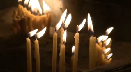 SUTRA SU LETNJE ZADUŠNICE Ovo su običaji koje treba da ispoštujemo, ako ne idete na groblje uradite sledeću stvar za pokoj duše najmilijih