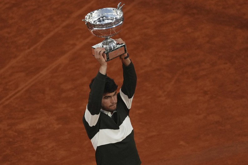 "PRIVILEGIJA JE ŽIVETI OVAJ ŽIVOT" Alkaraz ne krije oduševljenje posle titule na Rolan Garosu