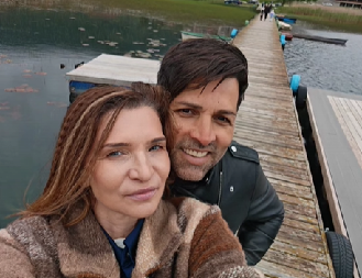 PROCURILA GOLIŠAVA PEVAČICINA FOTKA U ŠESTOJ DECENIJI Skinula se i pokazala čime raspolaže, javnost u šoku (FOTO)