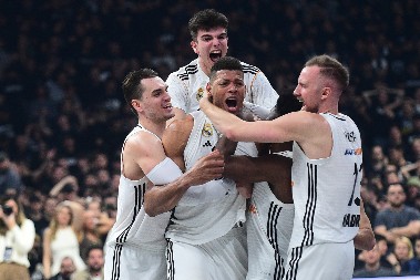 MADRIĐANI BEZ MILOSTI Real razbio Unikahu na startu polufinala