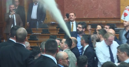 INSTITUCIJE GLAVNO SREDSTVO ZA DESTABILIZACIJU SRBIJE