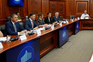 VAŽNA VEST POVODOM VISINE MINIMALCA Doneta nova odluka na sednici održanoj u Vladi Srbije