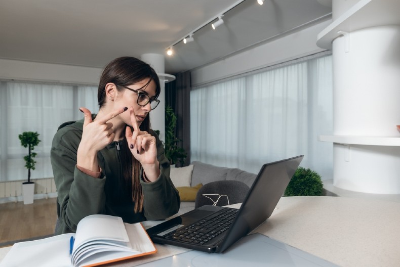 NEZAPOSLENOST DRMA NEMAČKU Više od 250.000 mladih sedi kod kuće