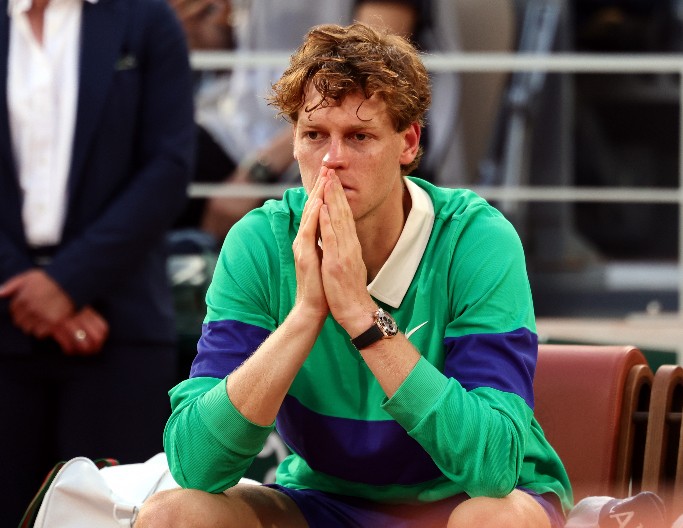 FATALNA SAOBRAĆAJKA Strašna tragedija pogodila Janika Sinera