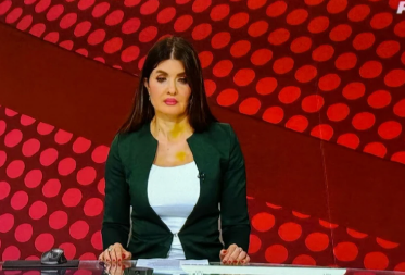GLEDAOCI ZANEMELI ZBOG ŽUTIH MRLJA NA VODITELJKI RTS-A! Sve se videlo u programu, hitno se oglasila i izustila samo ovo (FOTO)