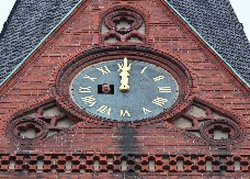 ZA SVE KOJI VERUJU U LJUBAV Evo šta znače poklopljene kazaljke na satu (SVA TUMAČENJA)