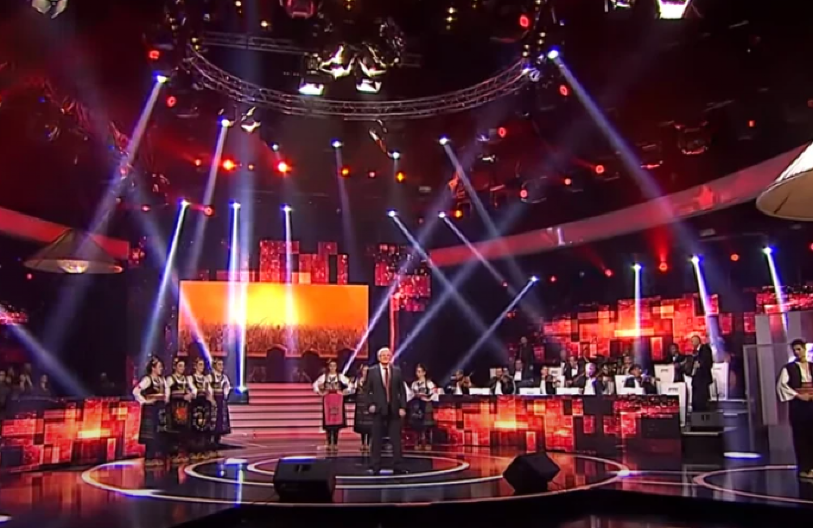 PEVAČ (77) BIO INTIMAN SA MUŠKARCEM! Progovorio o odnosima, svi u šoku zbog priznanja!