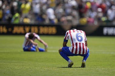 SENZACIJA NA SVETSKOM PRVENSTVU Atletiko ispao uprkos pobedi, PSŽ rutinski slavio