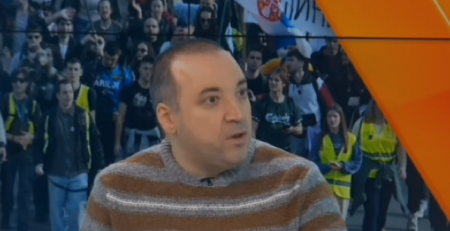 ISPRAVKA - Blokaderi na Vidovdan bili na promociji knjige, ali ne optužuju Srbe za genocid