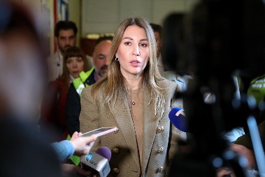 PRVE FOTOGRAFIJE TRUDNE DUBRAVKE ĐEDOVIĆ HANDANOVIĆ Ministarka uslikana u poodmakloj trudnoći (FOTO)