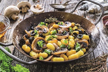 NJOKE SA PEČURKAMA ZA RUČAK KOJI SE PAMTI Posne i slasne, svaki zalogaj je raj za nepca