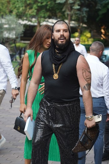 "SVI U ČAČKU ZNAMO ČIME SU SE BAVILI" Otkrivene skandalozni tvrdnje o porodici Adaktar: "On nije muškarac!"