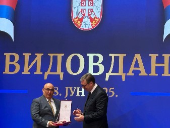 "VIDOVDANSKI ORDEN JE VELIKA ČAST, ALI I VELIKA OBAVEZA" Drid: Ljudi moraju dati sve od sebe da bi se život u Srbiji vratio u normalu