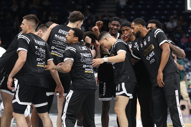 OPERISAN KOŠARKAŠ PARTIZANA Asa crno-belih čeka duga pauza