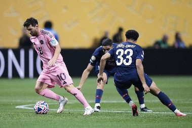 NEMILOSRDNI PSŽ Prvak Evrope deklasirao Mesijev Inter