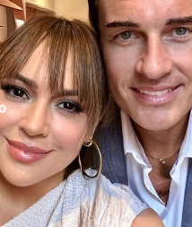 FIBI SE OPROSTILA OD SVOG KOLA Alisa Milano teško podnela smrt Džulijana, njene reči kidaju dušu