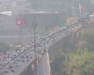 EVO GDE OVOG JUTRA BLOKADERI MALTERTIRAJU NAROD Ko tuda ide na posao, neće moći zbog par besposlenih šetača! (FOTO)