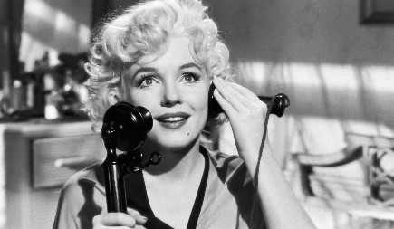 ŽELITE USNE KAO MERILIN MONRO? Glumica je koristila ovaj trik decenijama pre hijaluronskih filera i provereno radi posao