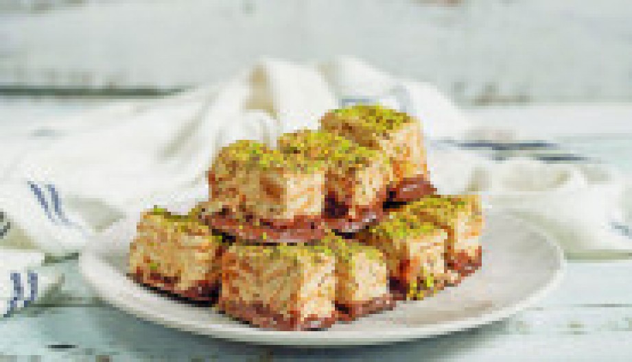 NEODOLJIVE KARAMEL ŠTANGLICE Nema paljenja rerne, a ukusa koji govori više od 1000 jezika