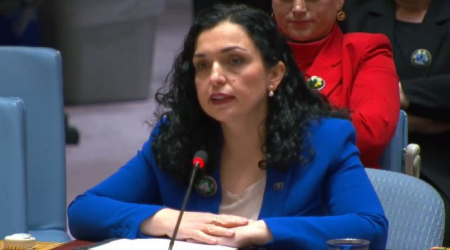 "VJOSA OSMANI MASNO LAŽE" Stigla vaspitna za šeficu lažne države