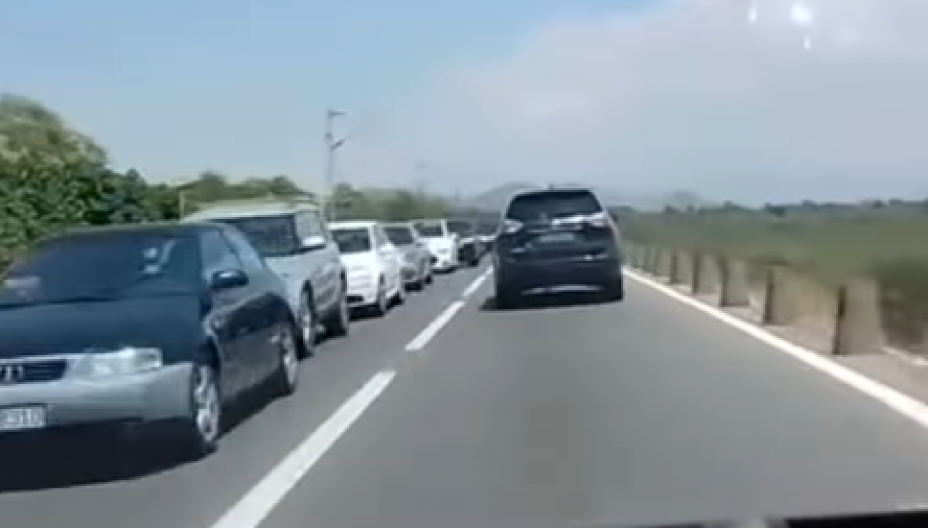 SRBI KOJI IDU NA MORE ZAGLAVLJENI U STRAVIČNIM GUŽVAMA Nema kraja kolonama (FOTO)