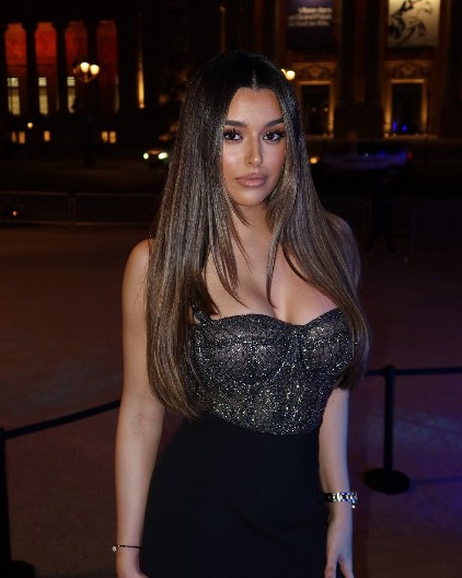 GANGSTERI Rođendanska žurka i dalje na udaru: Patuljci brane Don Lamina, a lepotica kao mafijašica!