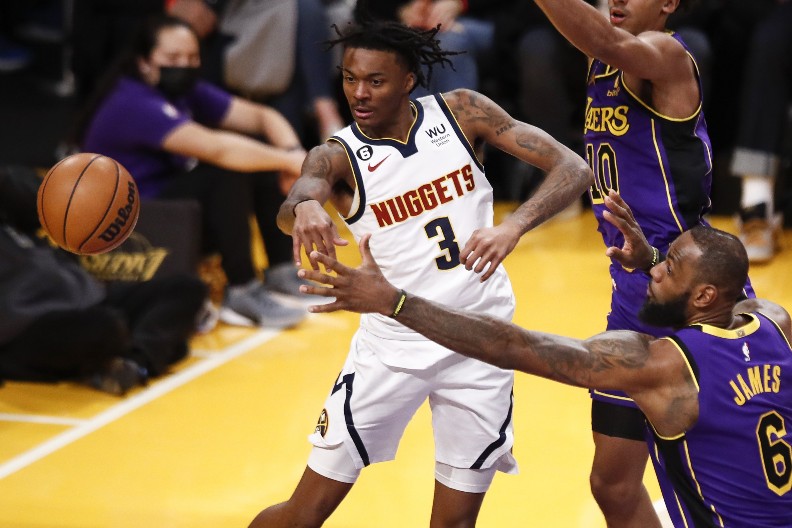 CRVENO-BELI NE GUBE VREME Nisu uspeli da dovedu Micića, a sada se okreću bivšem Jokićevom saigraču