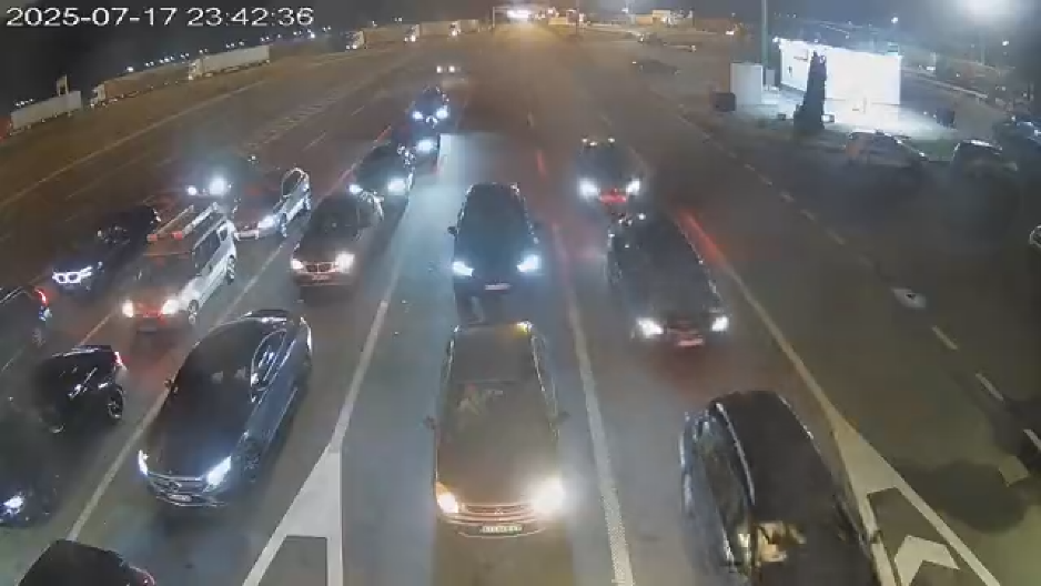 VAŽNO ZA SVE KOJI PUTUJU: Evo kakvo je stanje na granici!