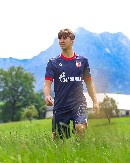 IZNENAĐENJE ZA NAVIJAČE Zvezda predstavila novi dres, u prvom planu tradicionalne šare (FOTO)