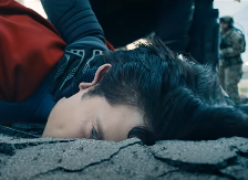 NARAVNO, NIŠTA BEZ HRVATA KOJI GLUMI SRBINA Novi Supermen mlati pare, i to je tek početak