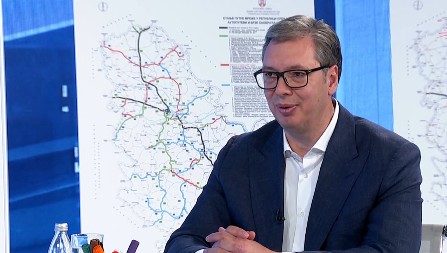"ZNAM KOGA PLANIRAJU DA KANDIDUJU!" Vučić progovorio o izborima: Narod nije naivan!