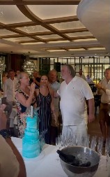 ŽIVOJINOVIĆI SLAVE NA HRVATSKOM PRIMORJU Danas je za Bobu i Brenu posebno važan dan! (FOTO)