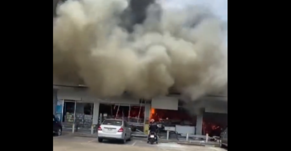 HITNA EVAKUACIJA, NA POMOLU NOVI RAT U SVETU?! Borbeni avioni F-16 raspalili vatru, panika kod granice! (FOTO/VIDEO)