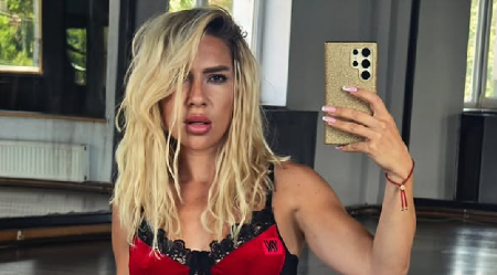 HAOS NA DORĆOLU! Jovana Jeremić u šoku: Crni džip je stao, a onda je usledilo ovo!