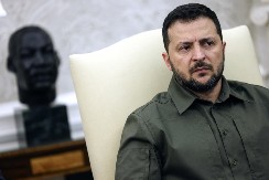 POČETAK KRAJA Zelenskom preti obojena revolucija?