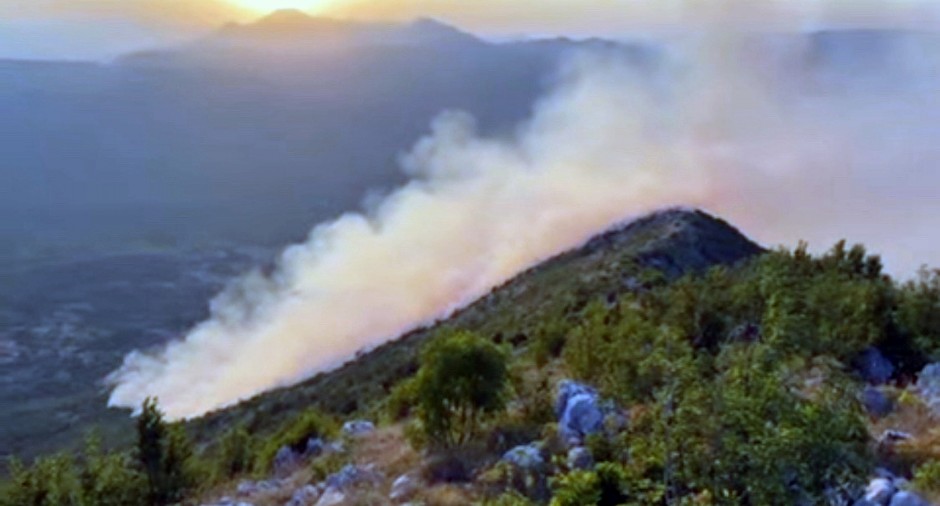 GORI HERCEGOVINA! Svuda bukte požari, evo gde su NAJKRITIČNIJI delovi