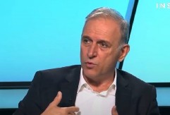 PONOŠ NA STRANI BLOKADERA, TERORISTA I VEHABIJA: Brani one koji psuju srpsku majku i Isusa, napada državu i policiju!