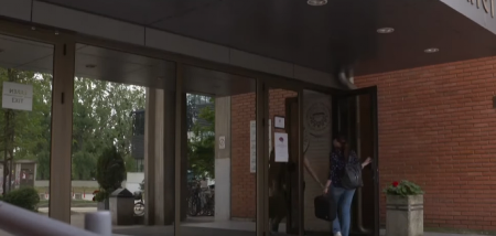 BLOKADERSKI TEST INFORMISANOSTI Sramno zloupotrebili obrazovni sistem, ovo je pitanje koje su postavili!