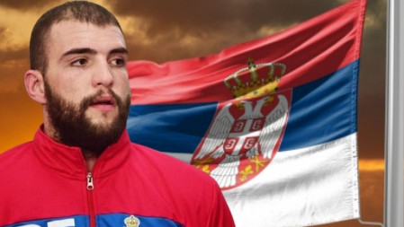 RAŽNATOVIĆEVA SLAVILA OLUJU Veljko odmah reagovao: "Sramoto svoga prezimena, đedovi te prokleli!"