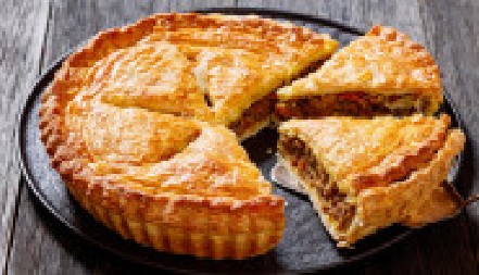 PITA SA MESOM BOLJA OD BUREKA Sa hrskavim korama i sočnim nadevom