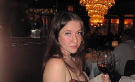 LJUDI, ŠTA DA RADIM? Smanjila grudi, platila 8.000 evra – a onda se desilo nešto što nije mogla ni da sanja!