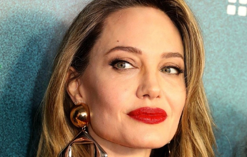 ŽELITE PUNE USNE KAO ANĐELINA DŽOLI?  Ne treba vam injekcija - magična smesa od 2 sastojka će ih povećati očas posla