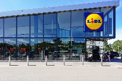 POČELA KONTROLA PARKIRANJA ISPRED LIDLA U OVOM GRADU U SRBIJI Naplata u jednom slučaju