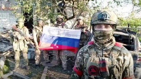 RUSI ZAROBILI NATO OFICIRE, LONDON MOLI MOSKVU! Britanski potpukovnik i pukovnik u ruskim rukama!