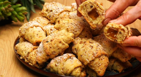 KIFLICE SA ORASIMA I RATLUKOM Vazdušaste i mekane, i dupla mera će biti ništa