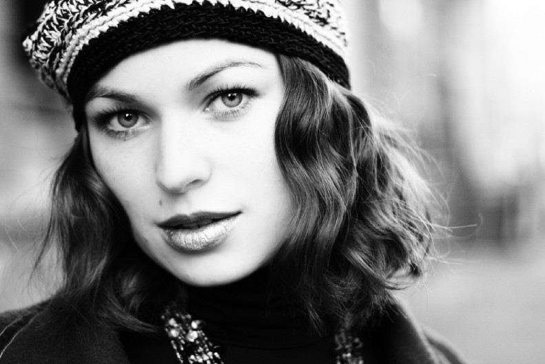 BILA JE NAJLEPŠA MANEKENKA I ZARAĐIVALA JE MILIONE Danas je beskućnica bez dinara, a dokusurio je bivši muž